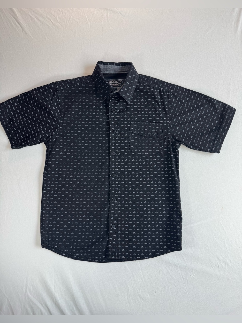 Broken Threads Boys Bicycle Print Short Sleeve Button Down Shirt Black M 10/12